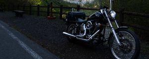 Preview wallpaper harley davidson, motorcycle, bike, asphalt, view