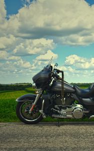 Preview wallpaper harley-davidson, bike, motorcycle, travel, road, clouds