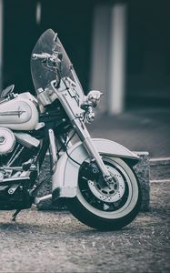 Preview wallpaper harley-davidson, motorcycle, bike, side view, wheel