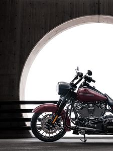 Preview wallpaper harley-davidson, motorcycle, bike, red, side view