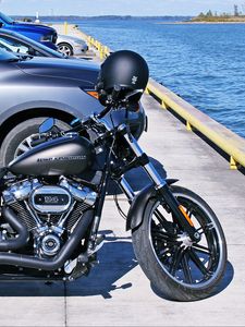 Preview wallpaper harley-davidson, motorcycle, bike, helmet, gray