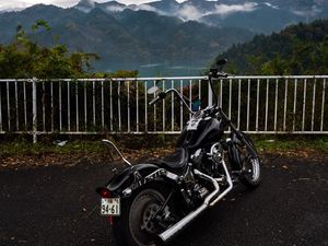 Preview wallpaper harley-davidson, motorcycle, bike, black, parking, mountains