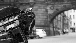 Preview wallpaper harley-davidson, motorcycle, bike, black, road, black and white
