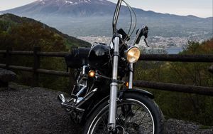 Preview wallpaper harley-davidson, motorcycle, bike, black, view