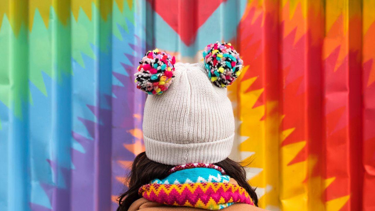 Wallpaper hat, colorful, heart, wall