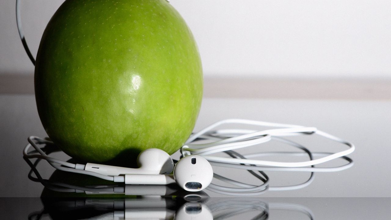Wallpaper headphones, apple, music, creative