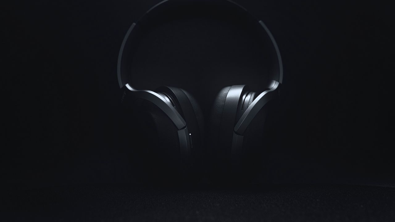 Wallpaper headphones, audio, black, minimalism, gray