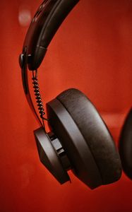 Preview wallpaper headphones, black, close up, music