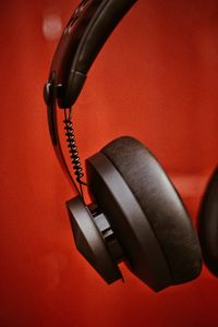 Preview wallpaper headphones, black, close up, music