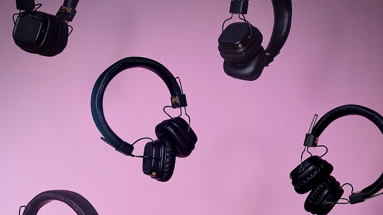 Wallpaper headphones, black, leather, music