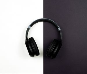 Preview wallpaper headphones, black, white, music, bw