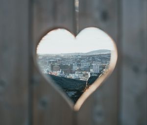 Preview wallpaper heart, city, view, hole