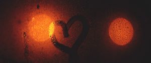 Preview wallpaper heart, glow, drops, glass, dark