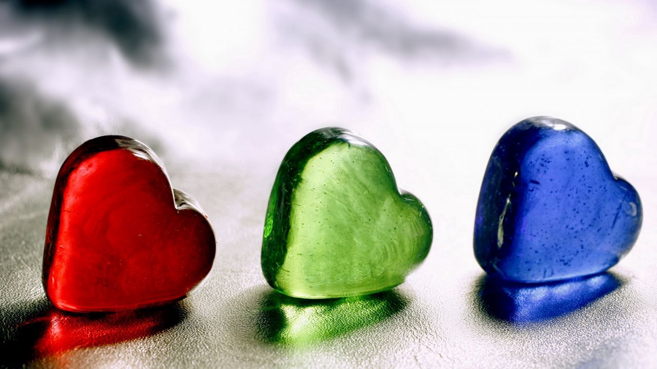 Wallpaper heart, ice, glass, colored
