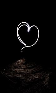 Preview wallpaper heart, long exposure, darkness, night