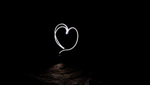 Preview wallpaper heart, long exposure, darkness, night