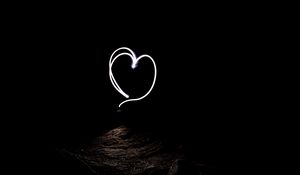 Preview wallpaper heart, long exposure, darkness, night