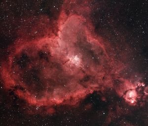 Preview wallpaper heart nebula, nebula, glow, stars, space, red