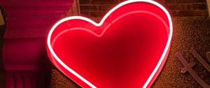 Preview wallpaper heart, neon, light, red, love
