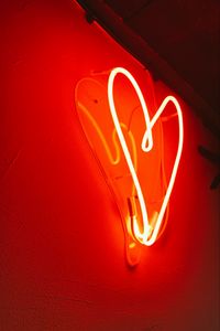 Preview wallpaper heart, neon, love, light, red