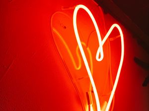 Preview wallpaper heart, neon, love, light, red