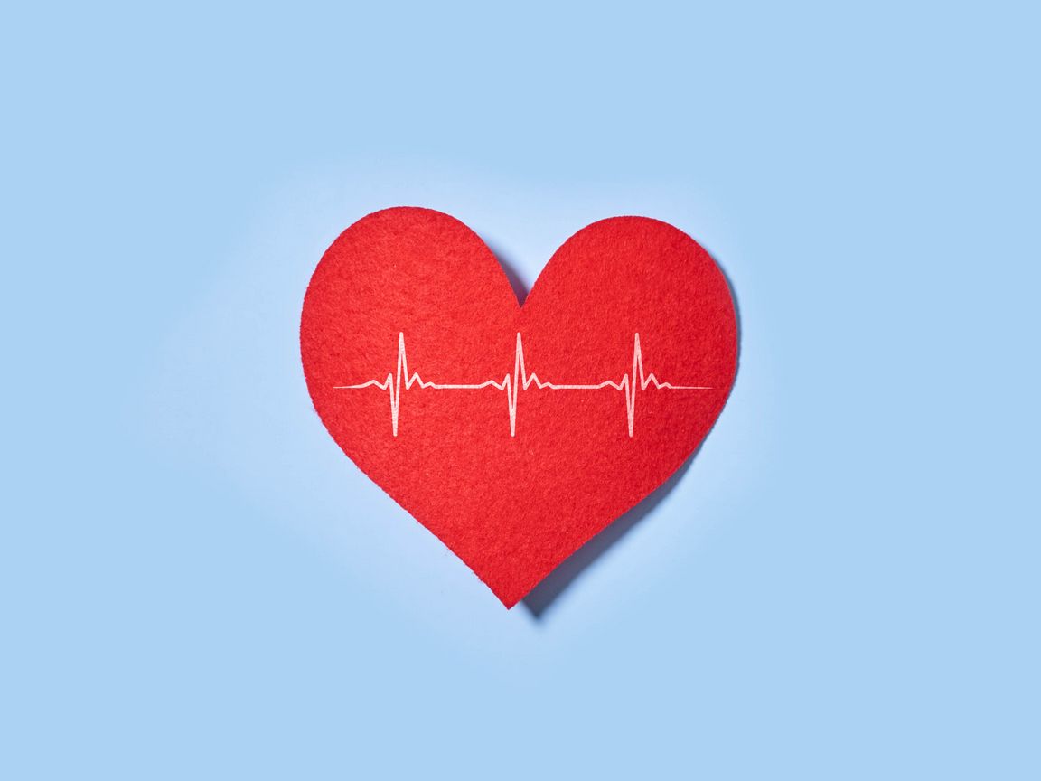 1152x864 Wallpaper heart, paper, pulse, line, love