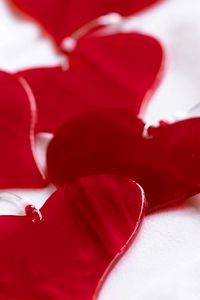 Preview wallpaper heart, red, white, form