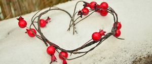 Preview wallpaper heart, snow, love, berries