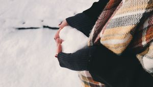 Preview wallpaper heart, snow, love, hands, scarf