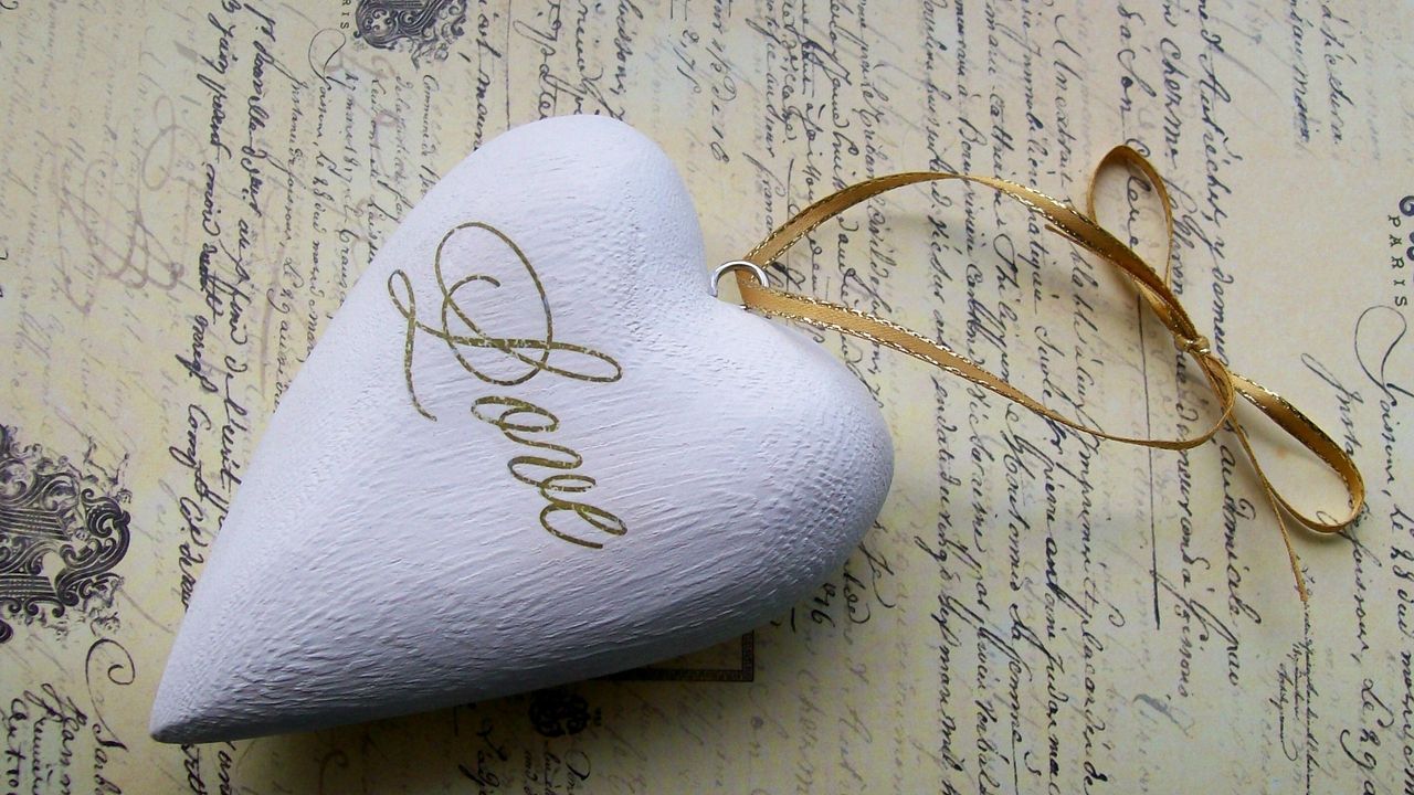 Wallpaper heart, stone, pendant, souvenir