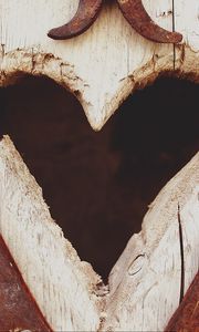 Preview wallpaper heart, wood, iron