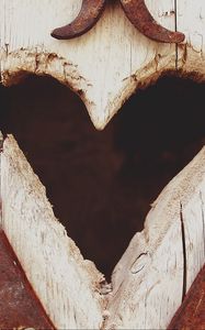 Preview wallpaper heart, wood, iron