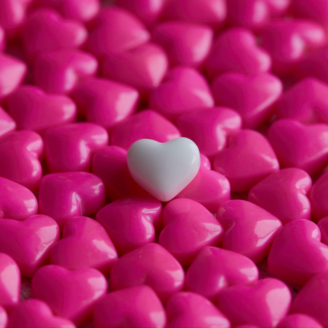 1280x1280 Wallpaper hearts, candy, macro, love