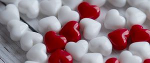 Preview wallpaper hearts, love, glossy, wooden