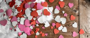 Preview wallpaper hearts, multicolored, fur, table