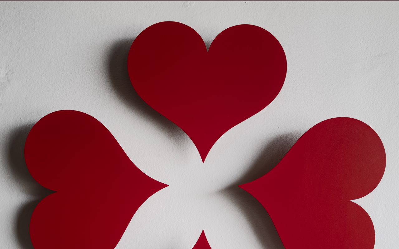 1280x800 Wallpaper hearts, paper, red, white