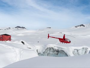 Preview wallpaper helicopter, snow, glacier, white, red