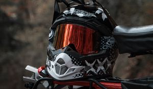 Preview wallpaper helmet, motorcycle, bike