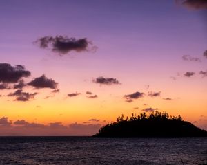 Preview wallpaper hill, grass, silhouettes, sea, evening, sky