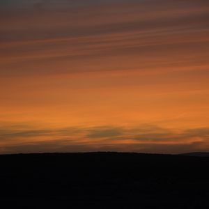 Preview wallpaper hill, horizon, silhouette, evening, sky