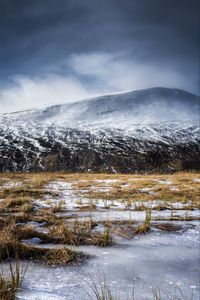 Preview wallpaper hill, snow, winter, nature