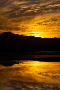 Preview wallpaper hill, sunset, reflection