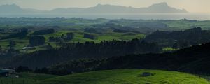 Preview wallpaper hills, grass, mountains, horizon, whangarei, new zealand