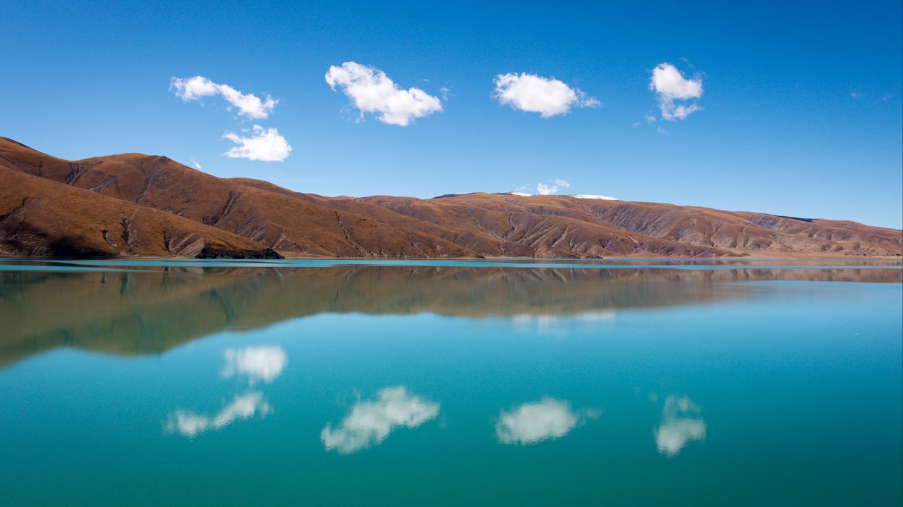 Wallpaper hills, lake, reflection, clouds