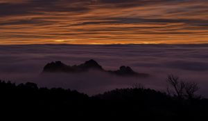 Preview wallpaper hills, mountains, clouds, horizon, sunset