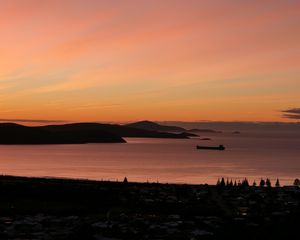 Preview wallpaper hills, sea, beach, evening