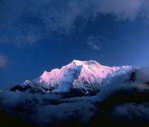 Preview wallpaper himalayas, nepal, mountains, top, clouds, snow