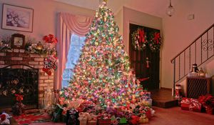 Preview wallpaper holiday, christmas tree, new year, ornament