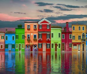 Preview wallpaper home, colorful, street, water