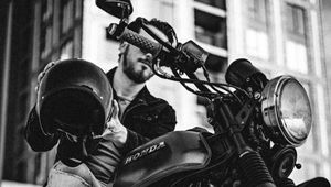 Preview wallpaper honda cx500, honda, motorcycle, bike, bw, biker, helmet